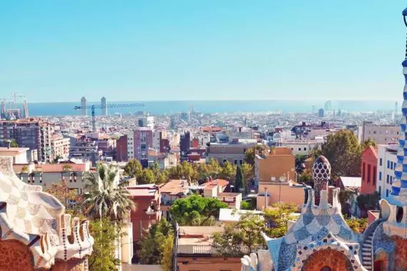 Barcelona, ​​España: Parque panorámico Güell, Anton Gaudí